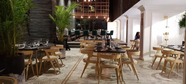 Lahore changes hotel and restaurant hours