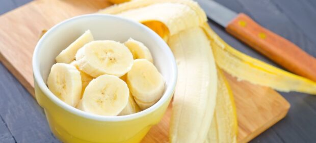 What Happens in Your Body When You Eat Bananas Daily