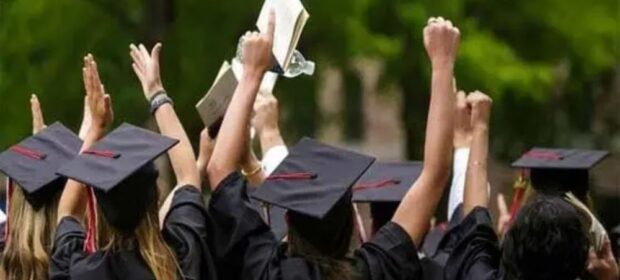 Kashmiri Students to Receive Free Education in Punjab