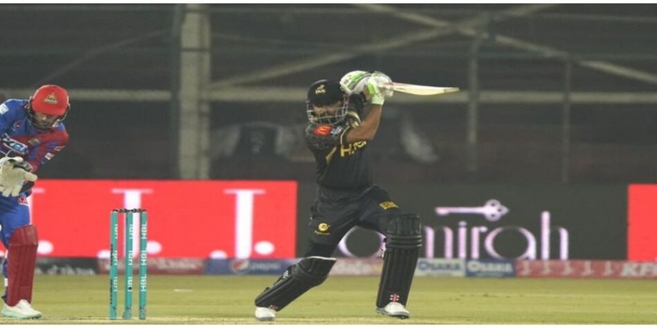 PSL 8, Babar Azam replies to Amir & Imad with his bat