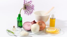 Amazing benefits of using onion hair oil