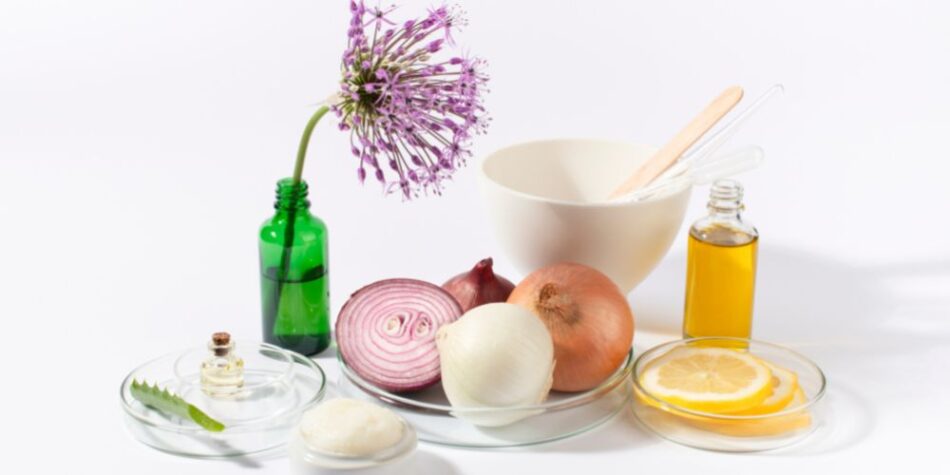 Amazing benefits of using onion hair oil