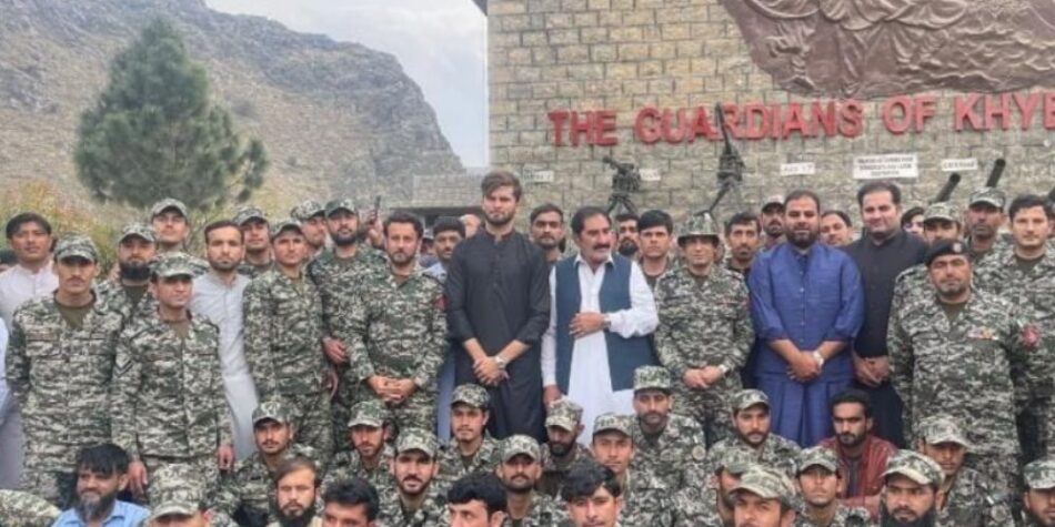 Shaheen Afridi Visits FC’s Historic Khyber Mess in Landi Kotal