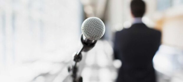Tips to Improve Your Confidence as a Public Speaker