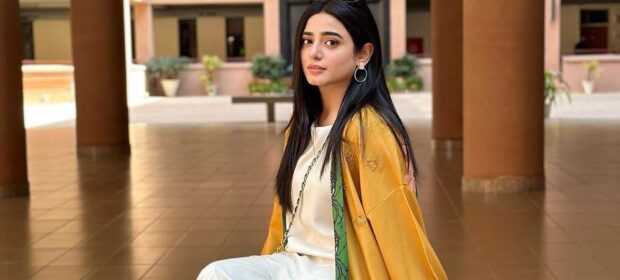 Fairy tale Sehar Khan, steals hearts with her recent post
