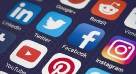 Social Media Apps in Pakistan Begin to Recover