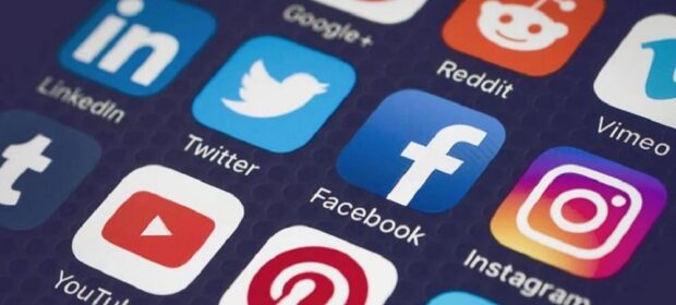 Social Media Apps in Pakistan Begin to Recover