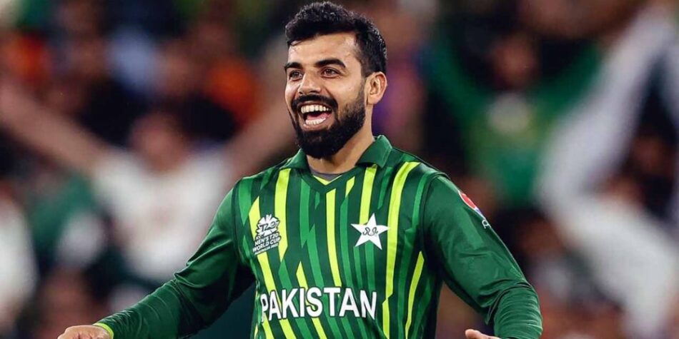 Shadab becomes second-youngest cricketer to achieve T20 milestone