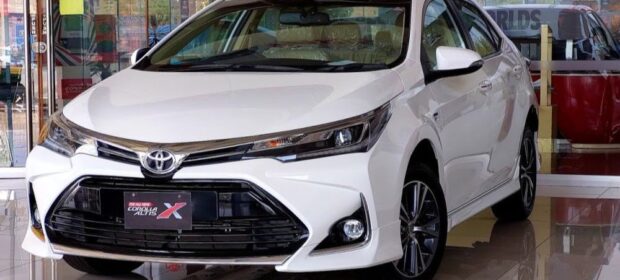 10-Year-Old Pakistani Toyota Corolla's Photographic Journey