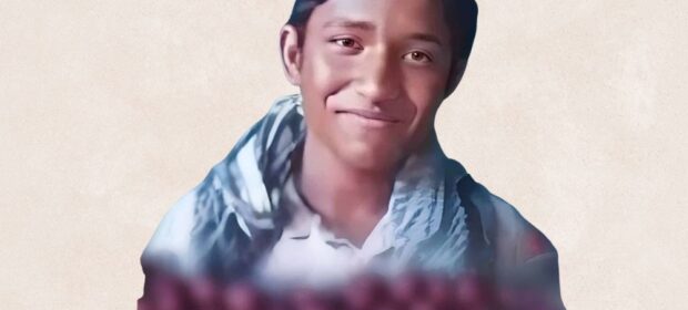 A juice-selling child gets impressive school results and scholarship