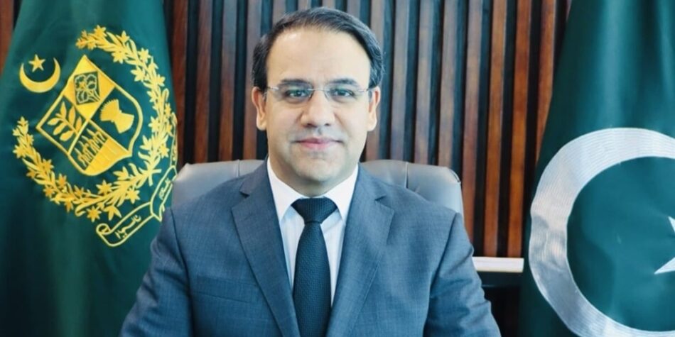 Pakistan Can Become China and Russia's Digital Corridor of Connectivity