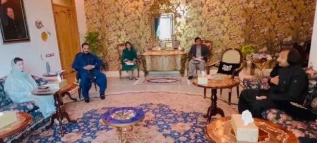 Half a dozen newly-elected independents join PML-N in Punjab