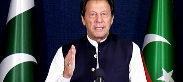 Imran warns of Sri Lanka-like situation in Pakistan amid spiraling inflation